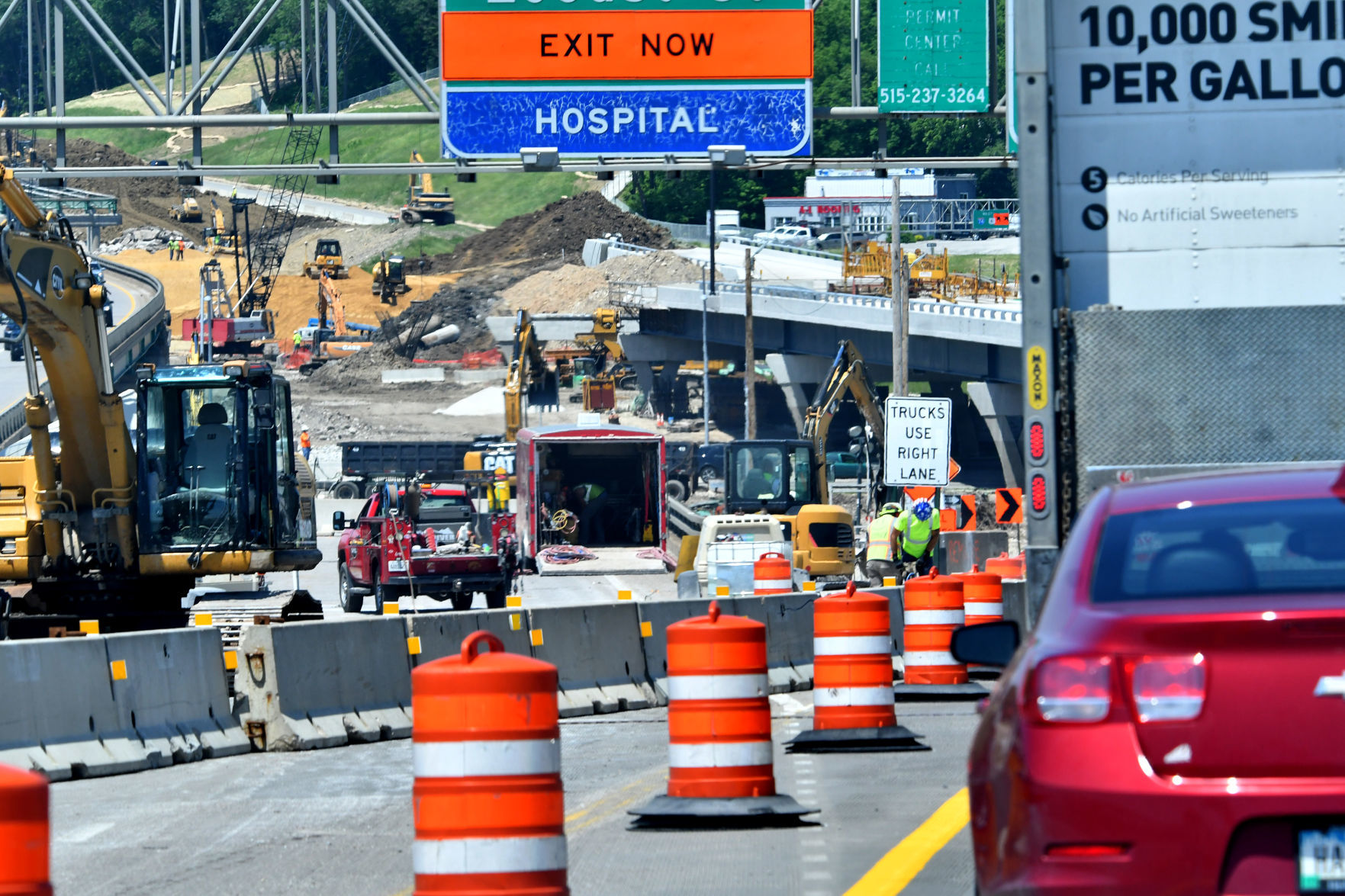 Construction on the new Interstate 74 bridge update.